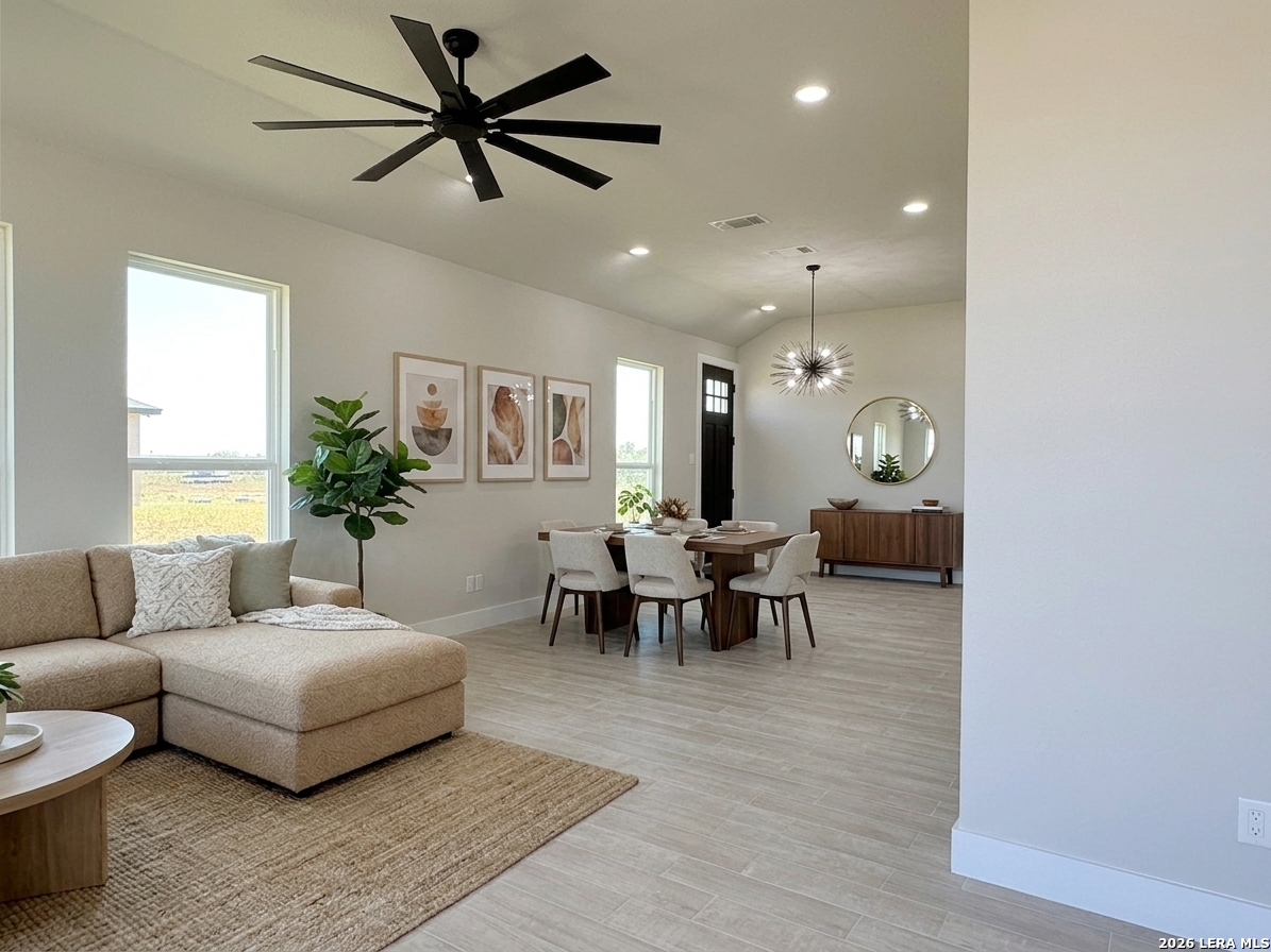 125 Camino Verde Court La Vernia TX 78121