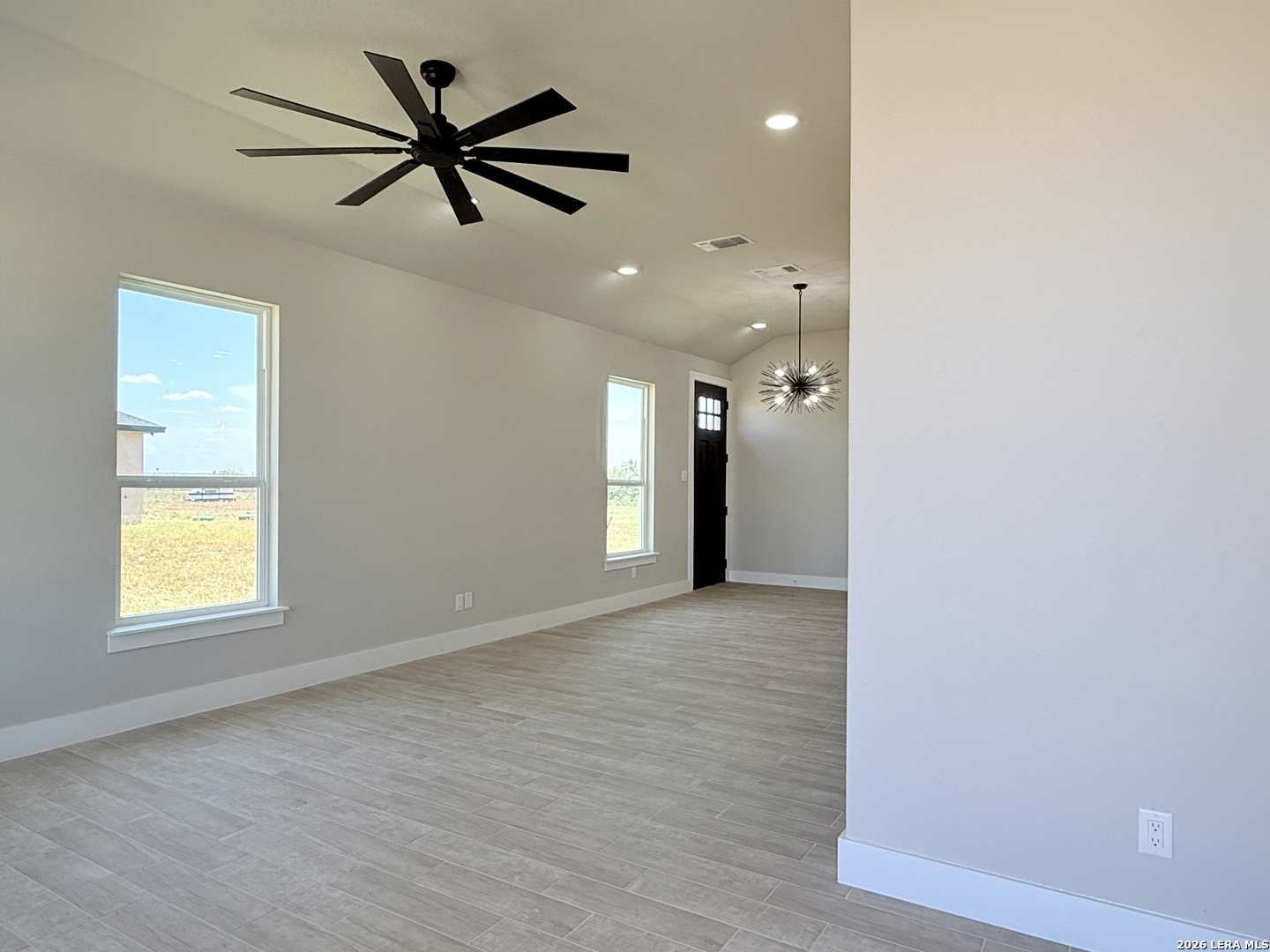 125 Camino Verde Court La Vernia TX 78121