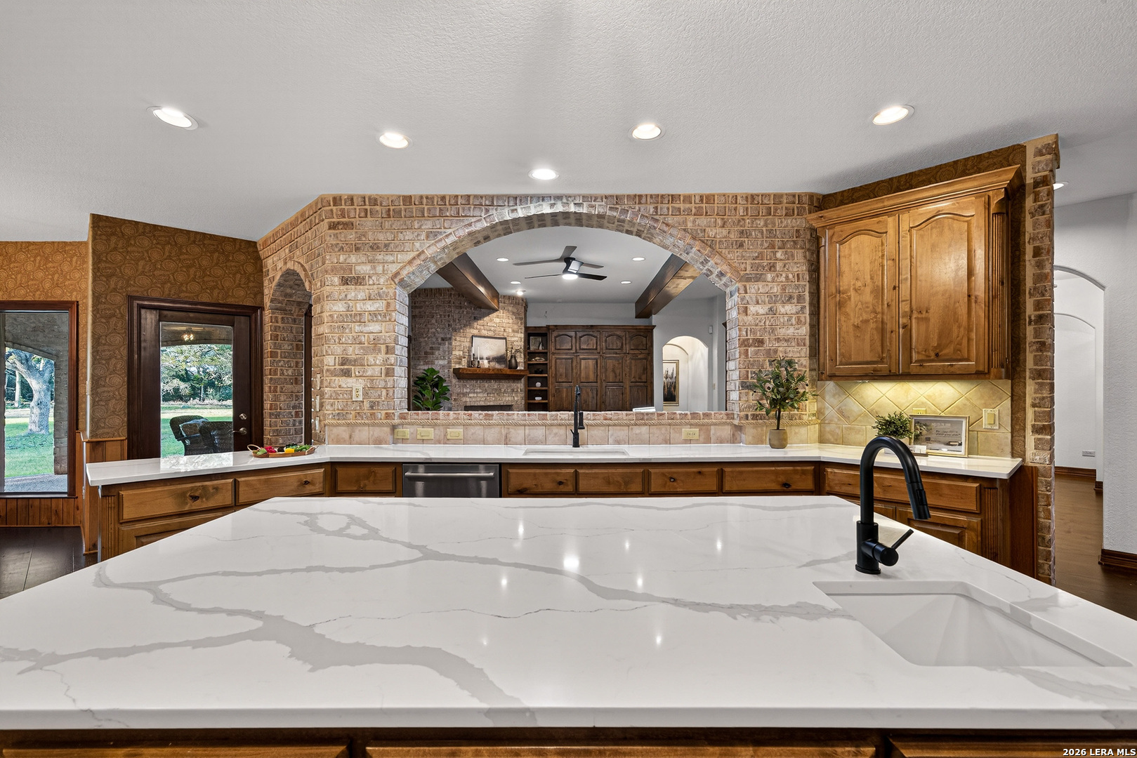 22914 Fossil Peak San Antonio TX 78261