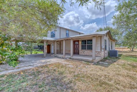 98 Guayacan Carrizo Springs TX 78834