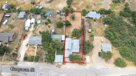 98 Guayacan Carrizo Springs TX 78834