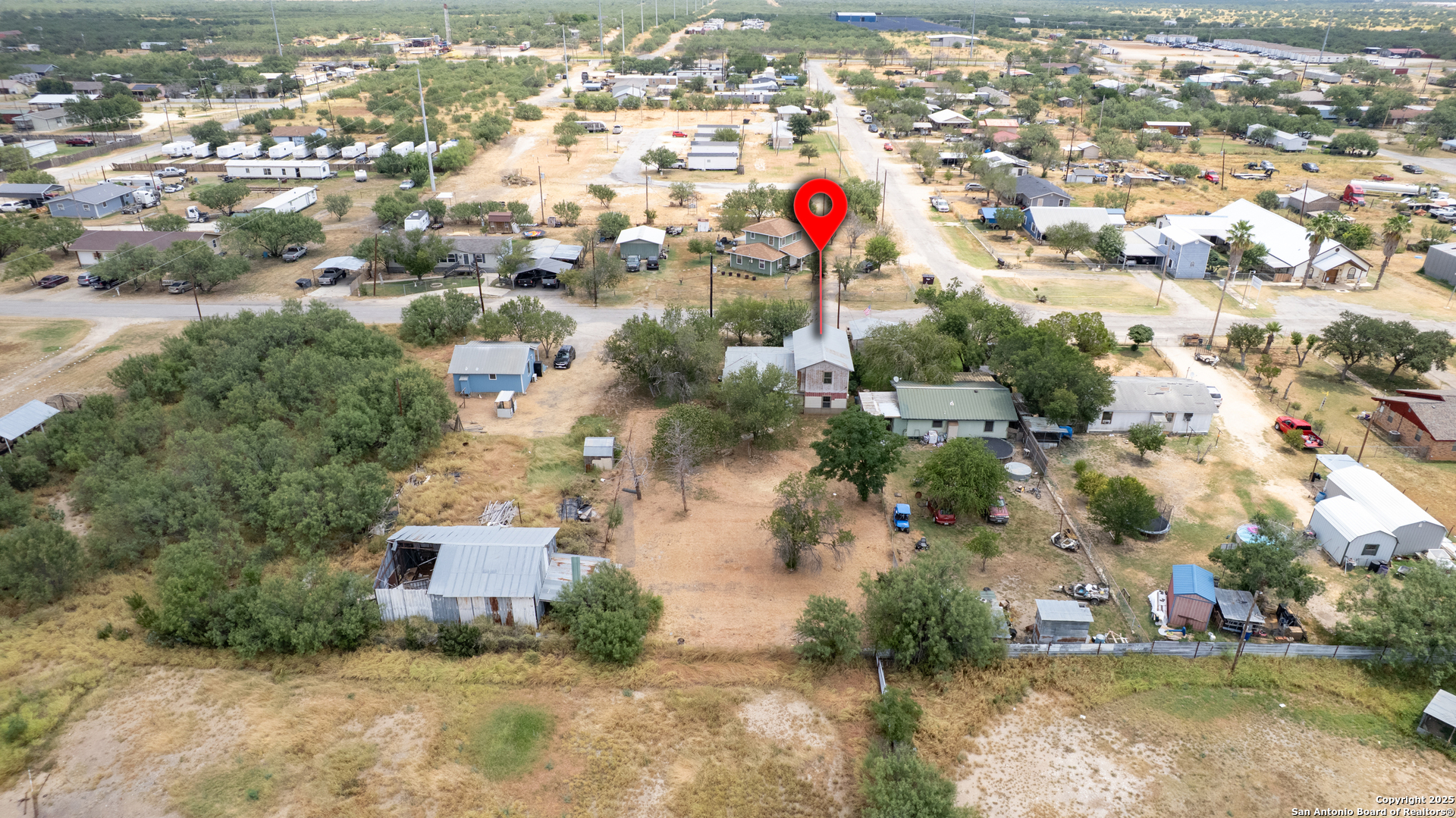 98 Guayacan Carrizo Springs TX 78834