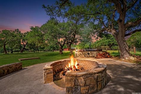 838 Georg Oaks Bulverde TX 78163