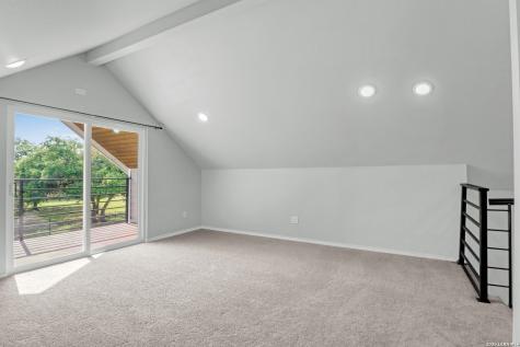 838 Georg Oaks Bulverde TX 78163