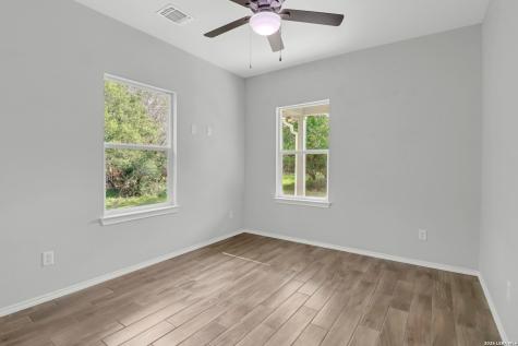 838 Georg Oaks Bulverde TX 78163