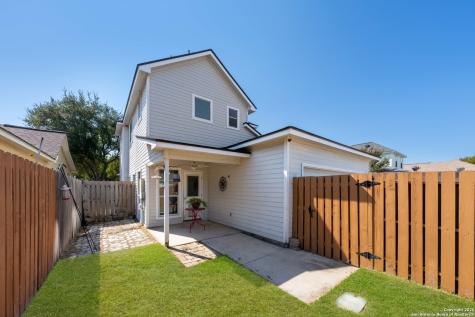 144 Whitewing Way Floresville TX 78114
