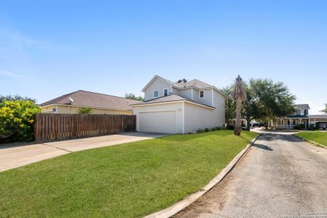 144 Whitewing Way Floresville TX 78114