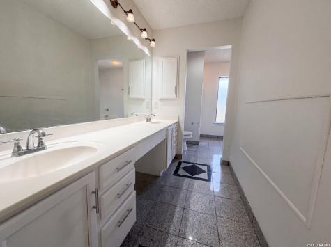 21943 Pelican Creek San Antonio TX 78258