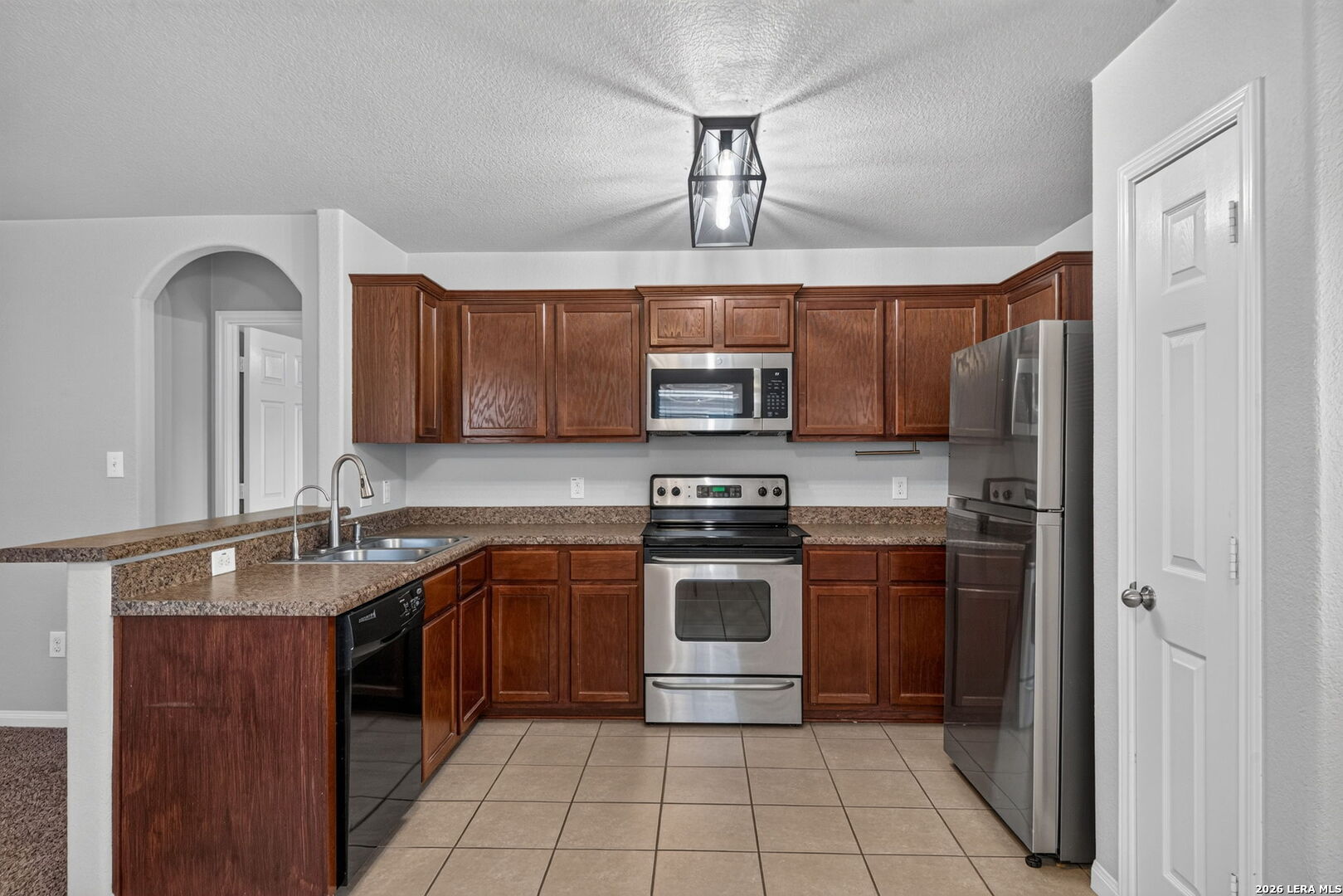 6121 Luckey Run San Antonio TX 78252