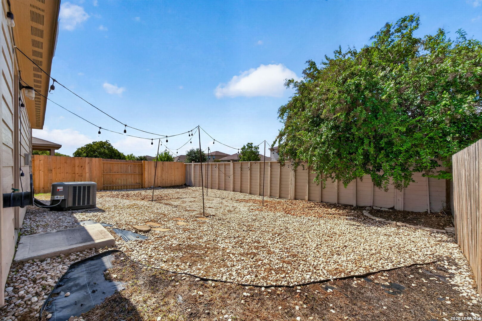6121 Luckey Run San Antonio TX 78252