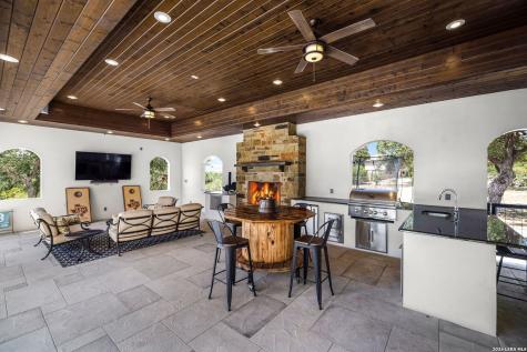 5723 Copper Forest New Braunfels TX 78132