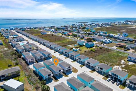 107 Caledonia Drive Rockport TX 78382