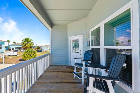 107 Caledonia Drive Rockport TX 78382