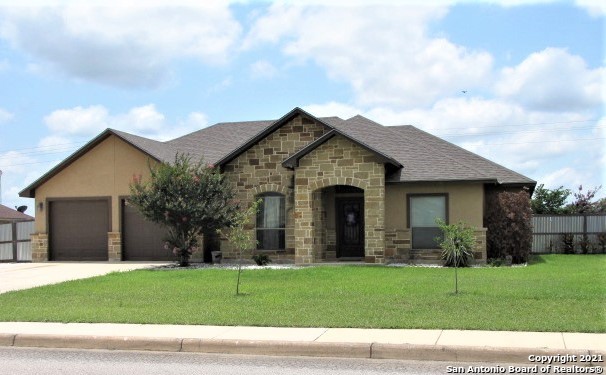 544 Bonita Creek Drive Pleasanton TX 78064