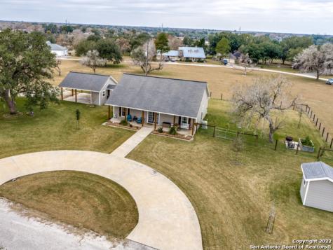225 Twin Lakes Drive Victoria TX 77905