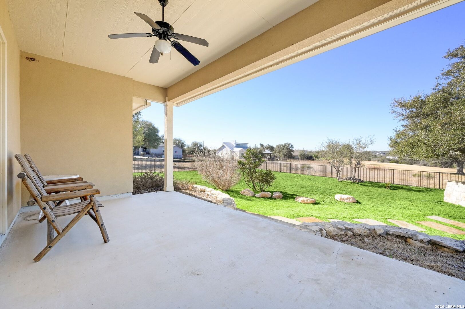 116 S Jerry Grey Blanco TX 78606