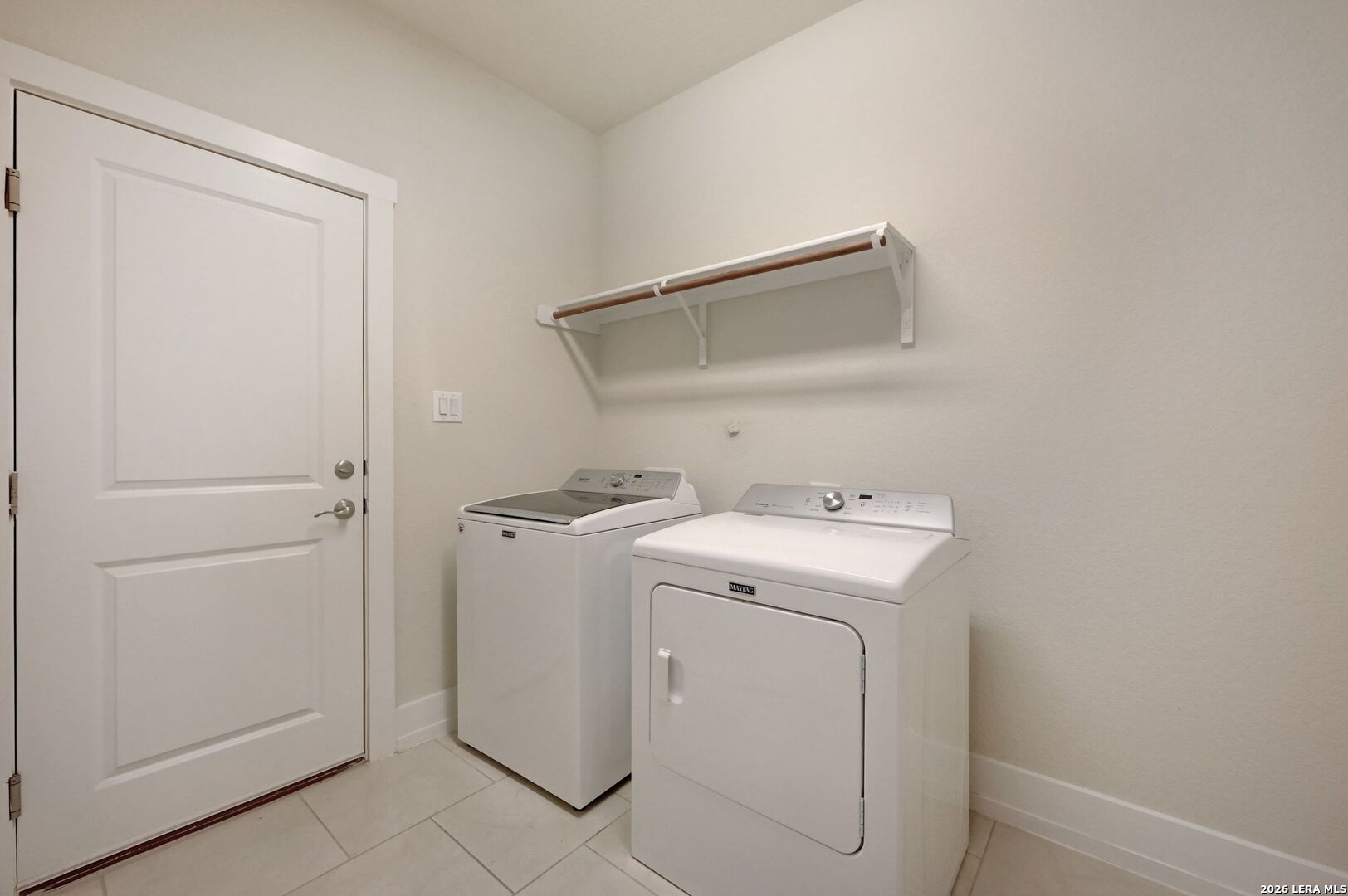 116 S Jerry Grey Blanco TX 78606