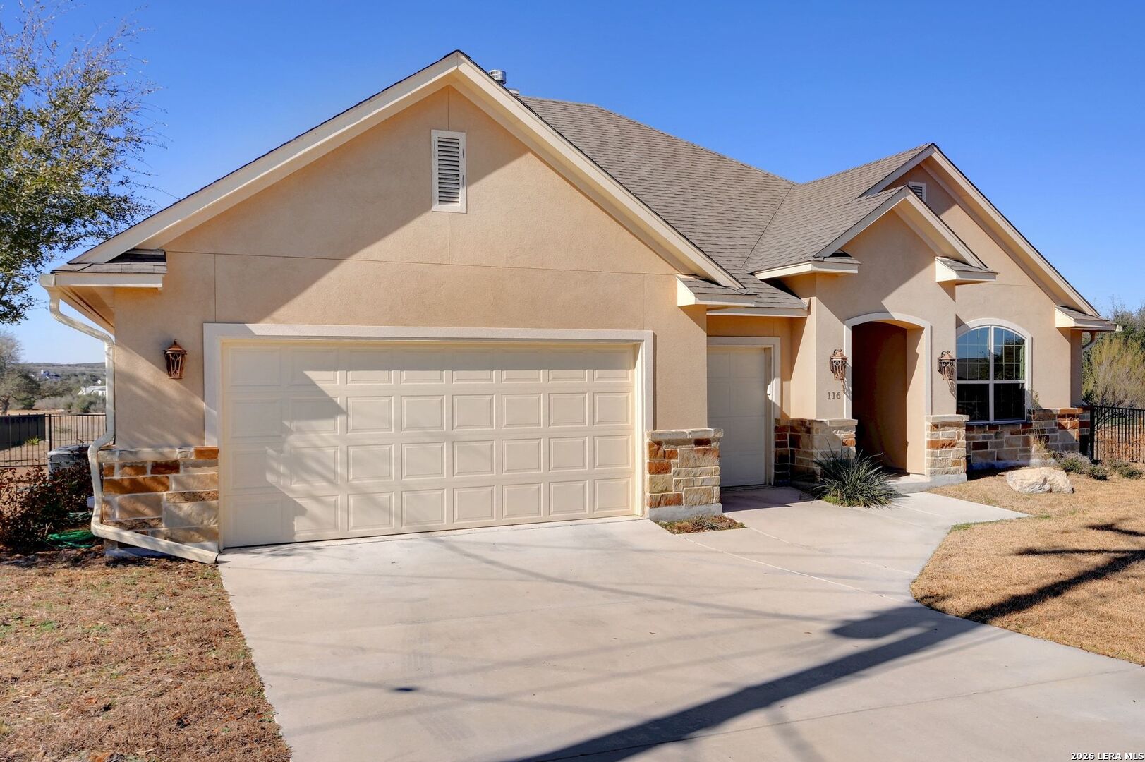 116 S Jerry Grey Blanco TX 78606