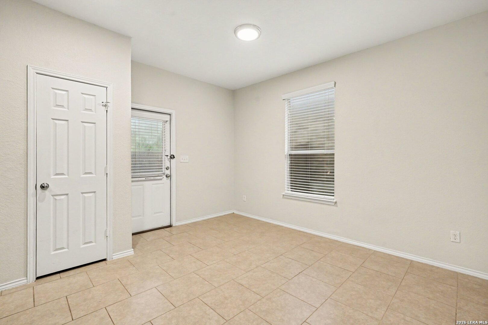 1610 Desert Candle San Antonio TX 78245