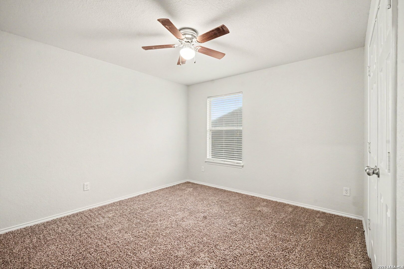 1610 Desert Candle San Antonio TX 78245