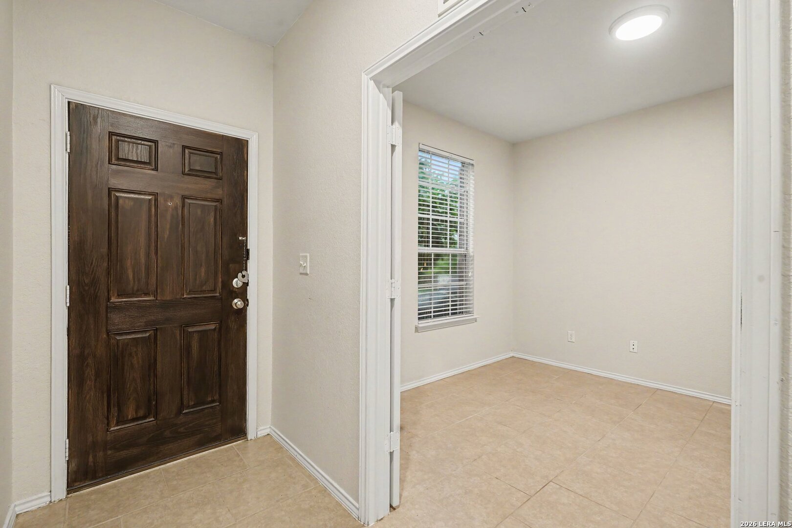 1610 Desert Candle San Antonio TX 78245
