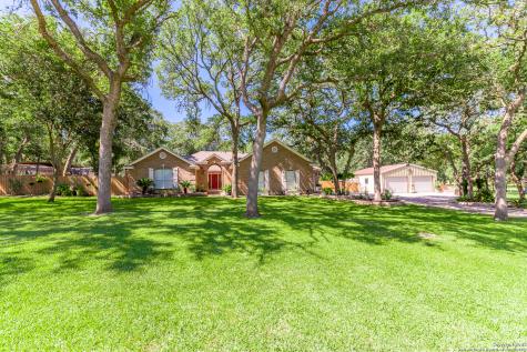 104 Turkey Ridge Drive La Vernia TX 78121