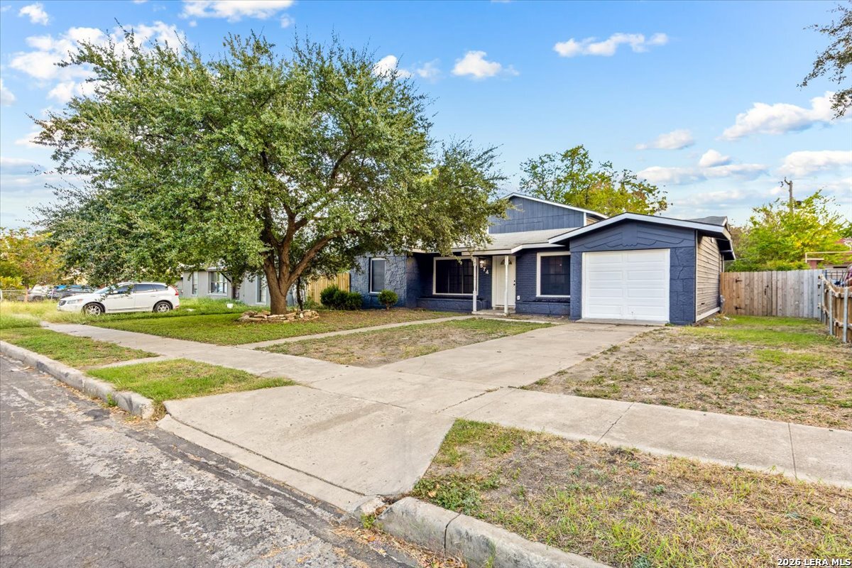 574 Lively Drive San Antonio TX 78213