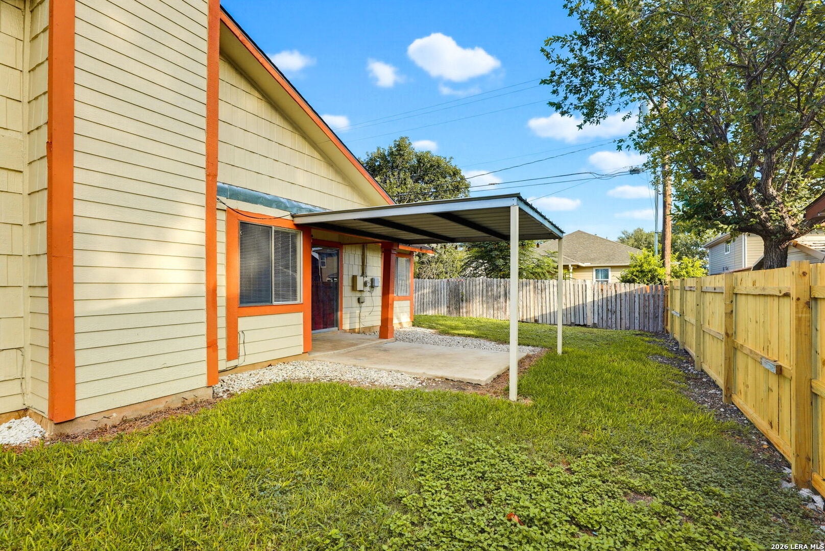 8619 8th Street Converse TX 78109