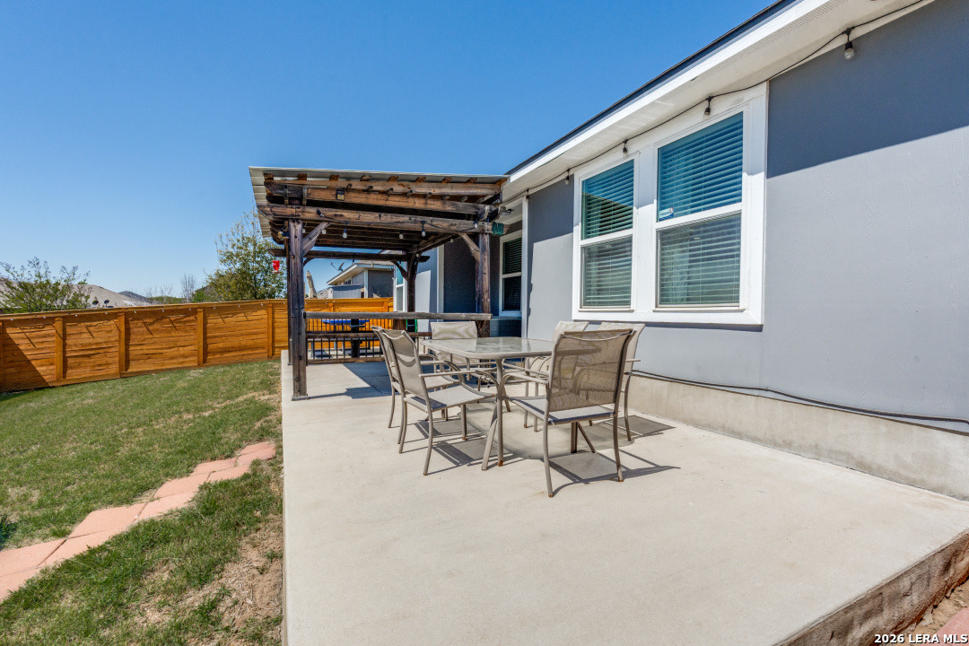 1517 Motherwell Seguin TX 78155
