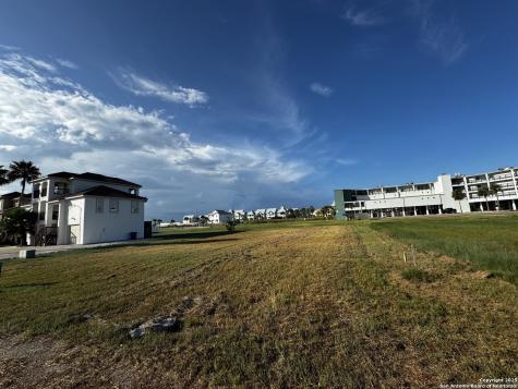 138 Mariners Port Aransas TX 78373