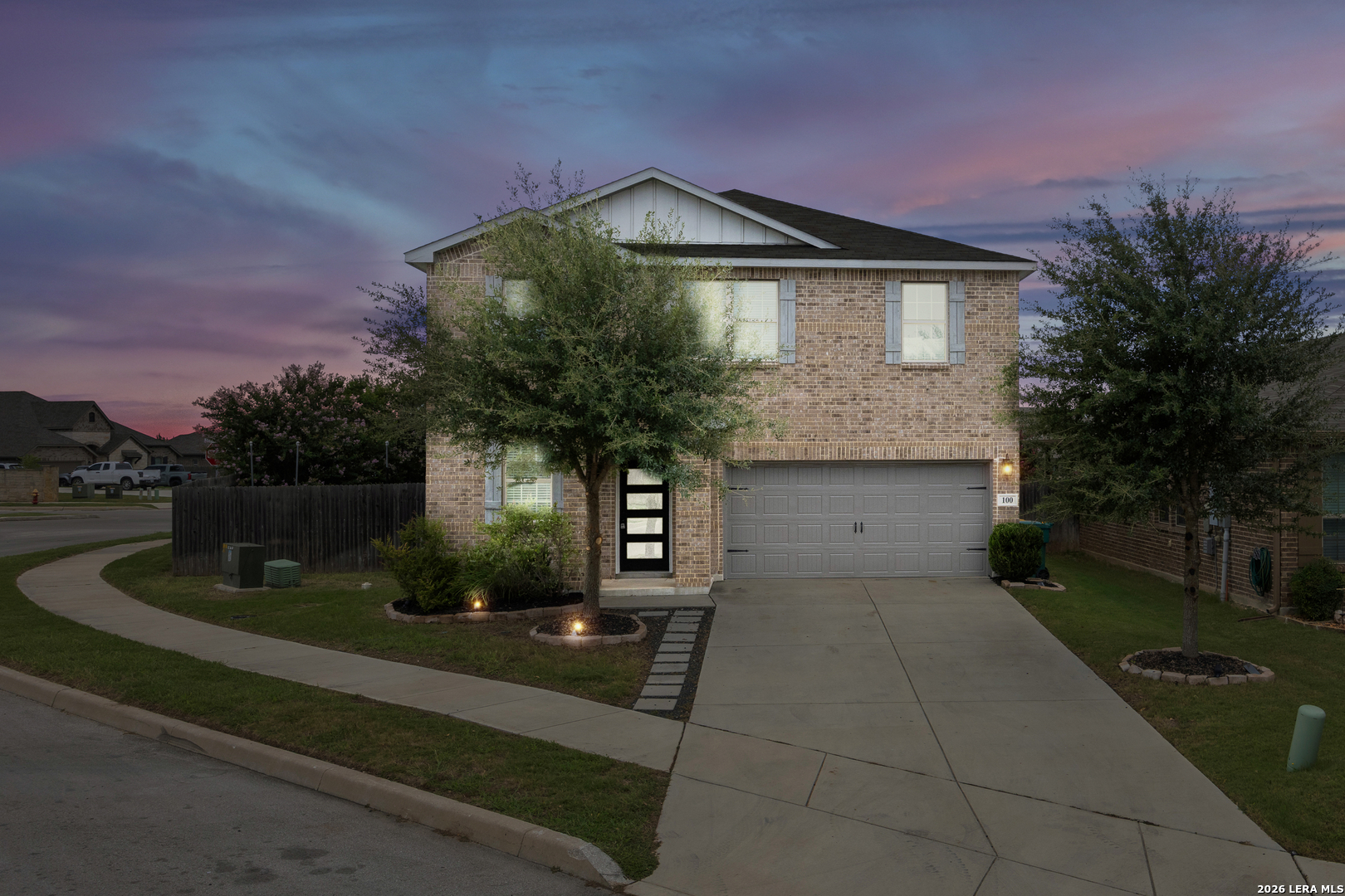100 Clarendon Boerne TX 78015