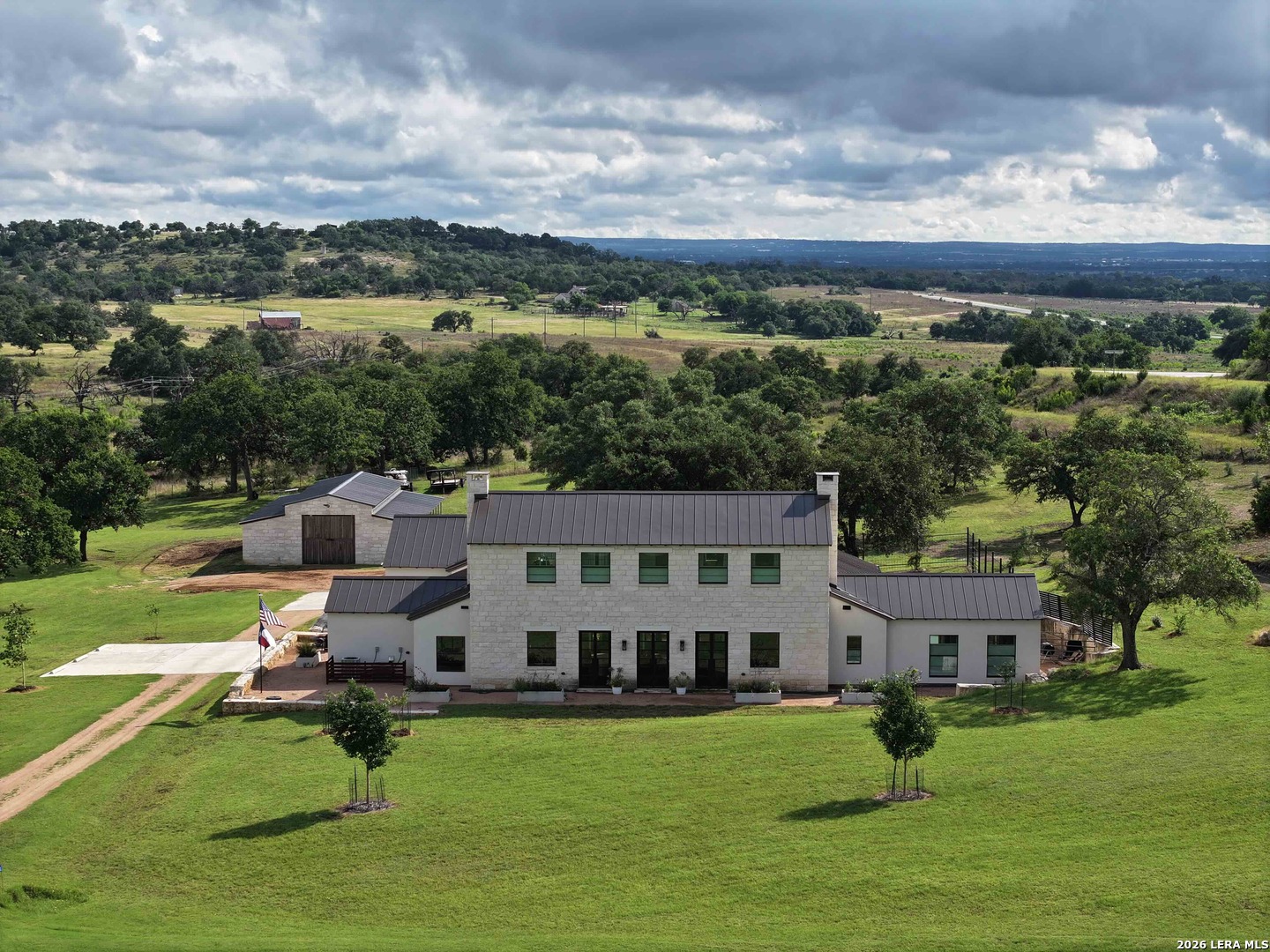 130 Overlook Drive Fredericksburg TX 78624