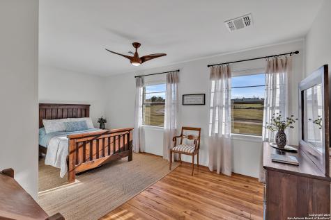 130 Overlook Drive Fredericksburg TX 78624