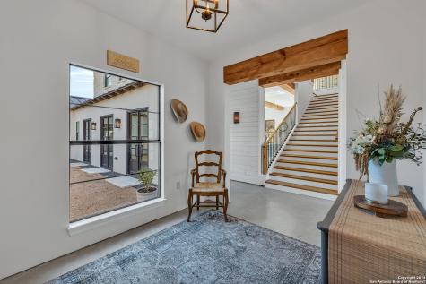 130 Overlook Drive Fredericksburg TX 78624