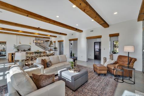 130 Overlook Drive Fredericksburg TX 78624