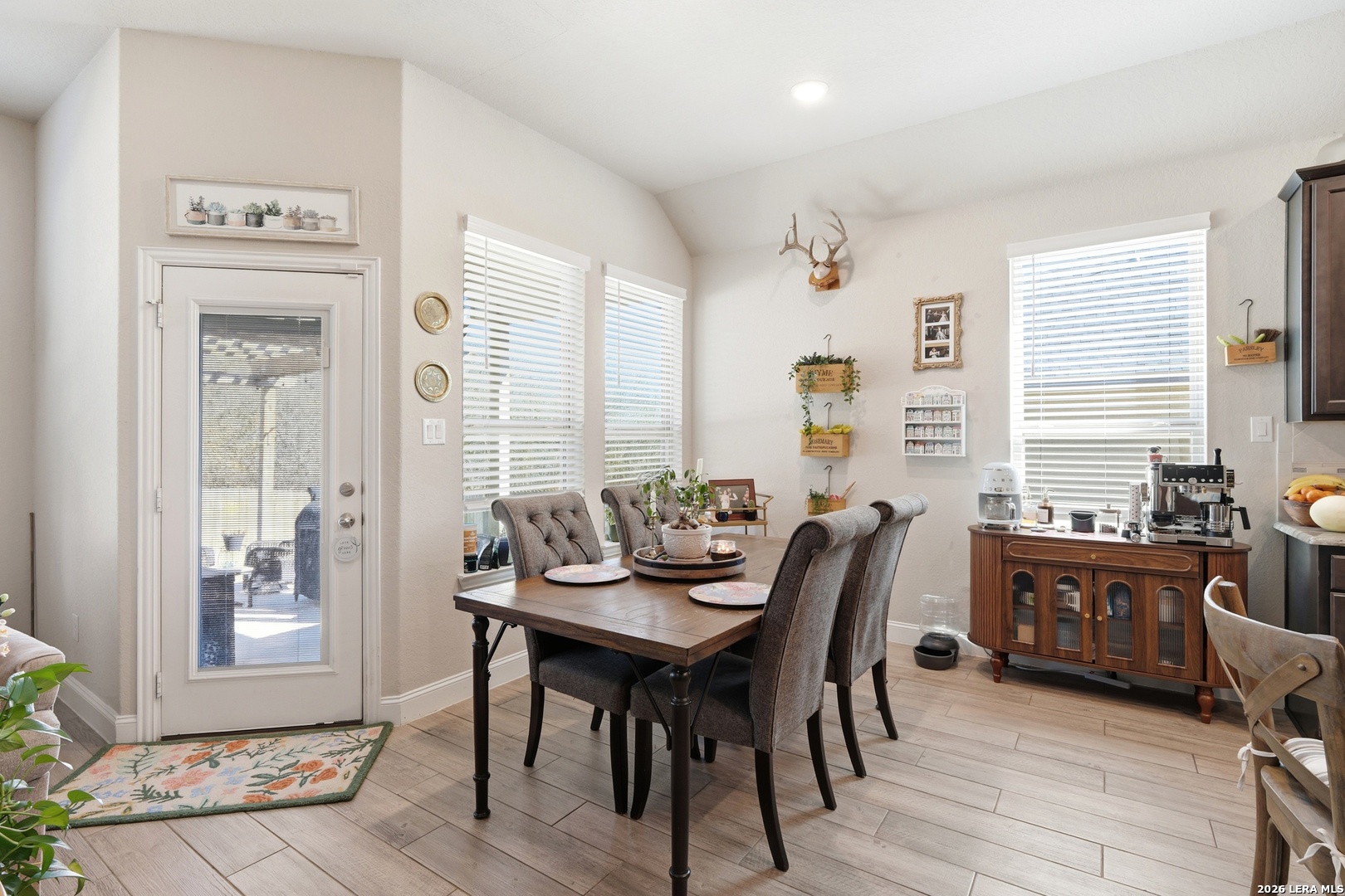 3927 Brazos Bend San Antonio TX 78245