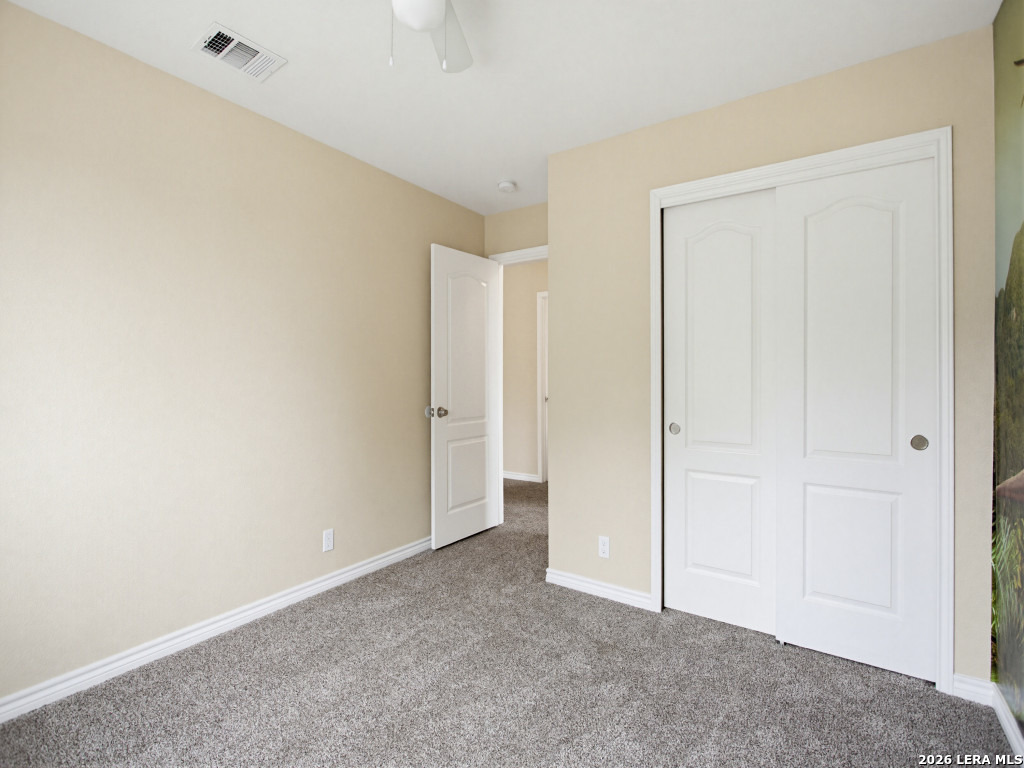 6843 Grapevine Lake San Antonio TX 78244