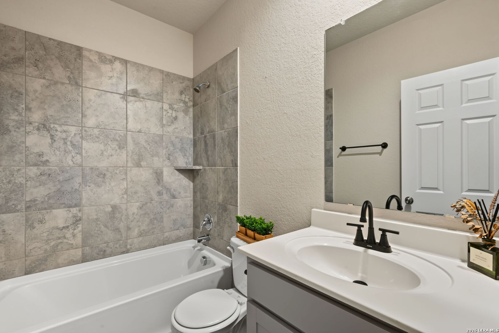 10615 Welder Oak San Antonio TX 78223