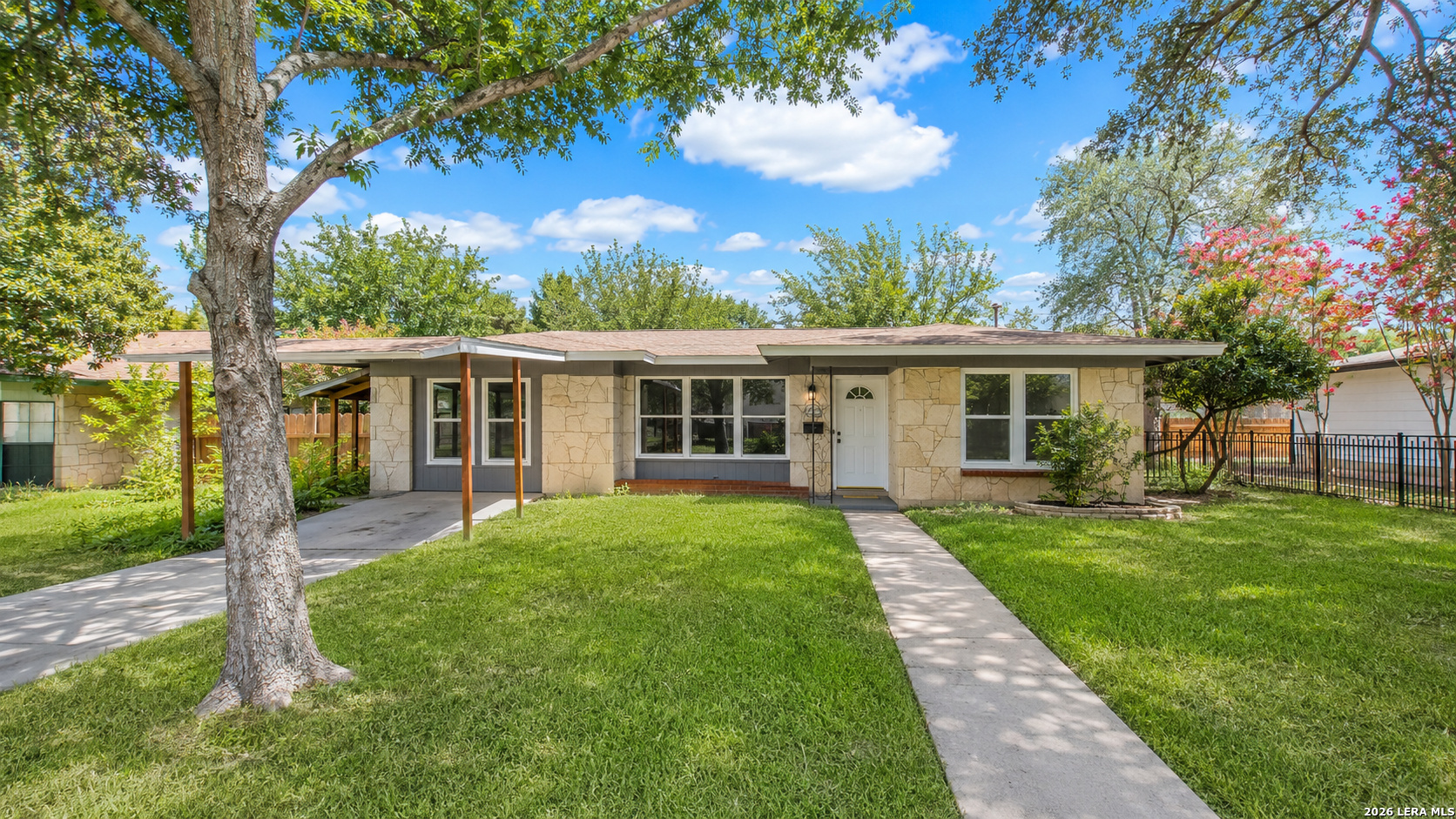323 Maplewood Lane San Antonio TX 78216