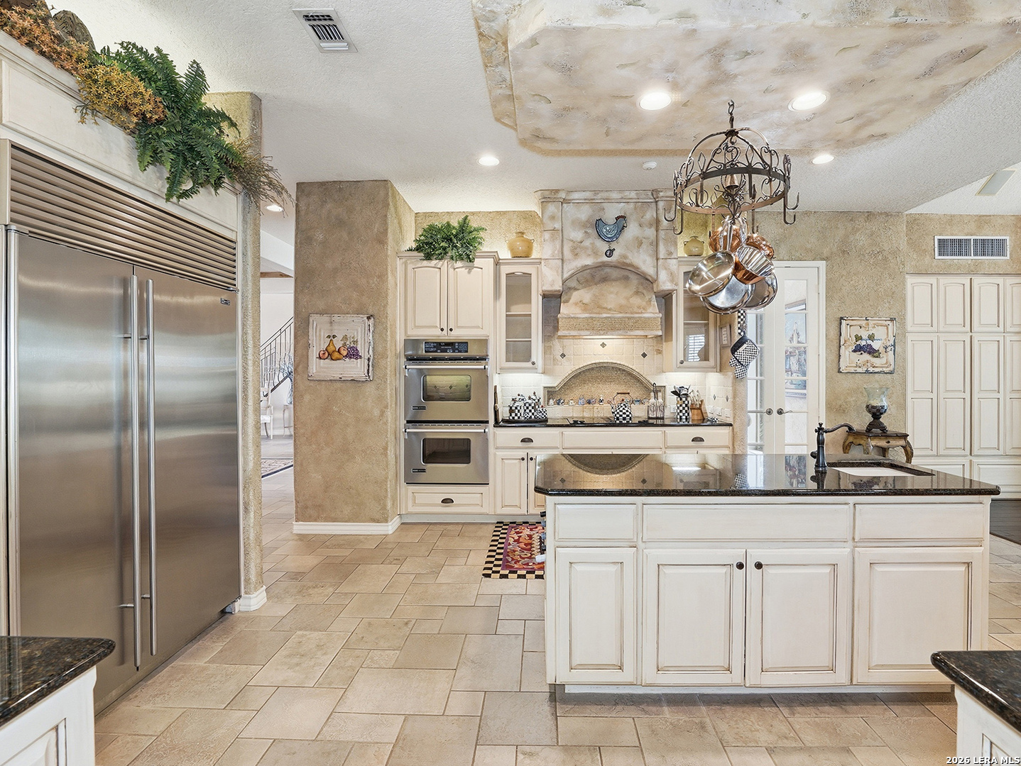 1806 Far Niente San Antonio TX 78258