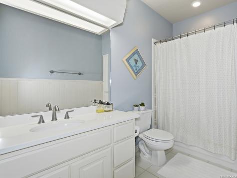 1806 Far Niente San Antonio TX 78258