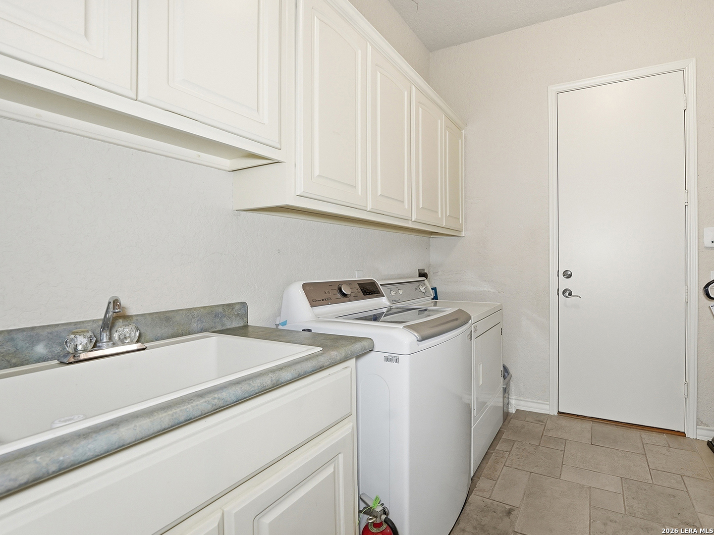 1806 Far Niente San Antonio TX 78258