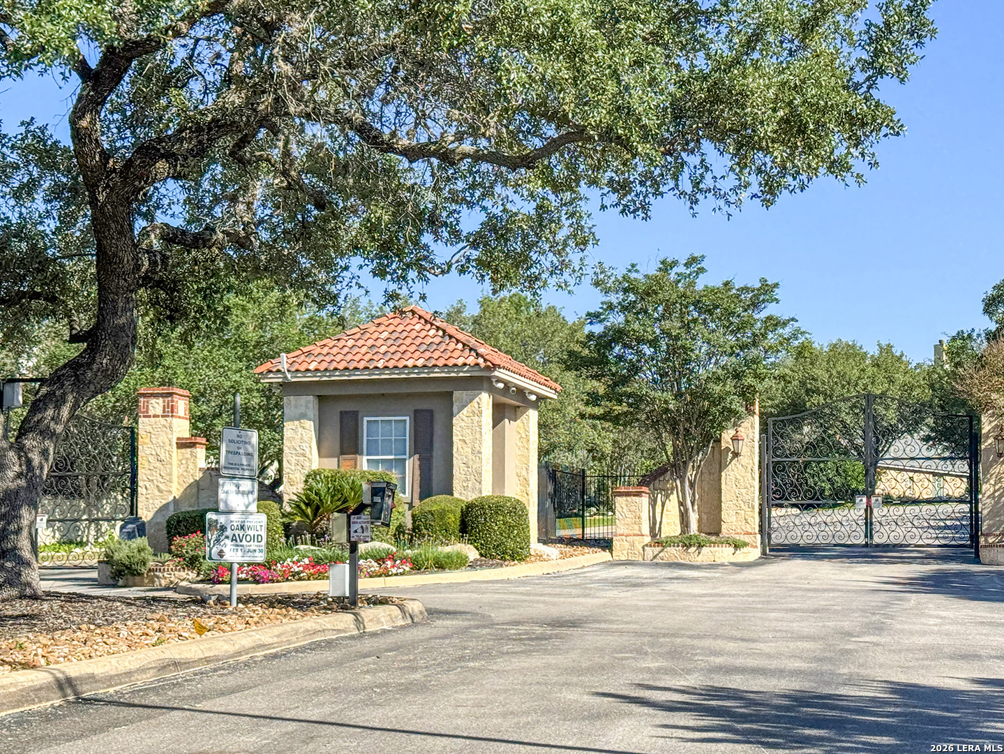 1806 Far Niente San Antonio TX 78258