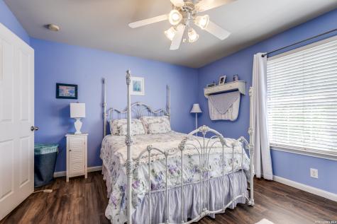 1015 Magnolia Bend San Antonio TX 78251