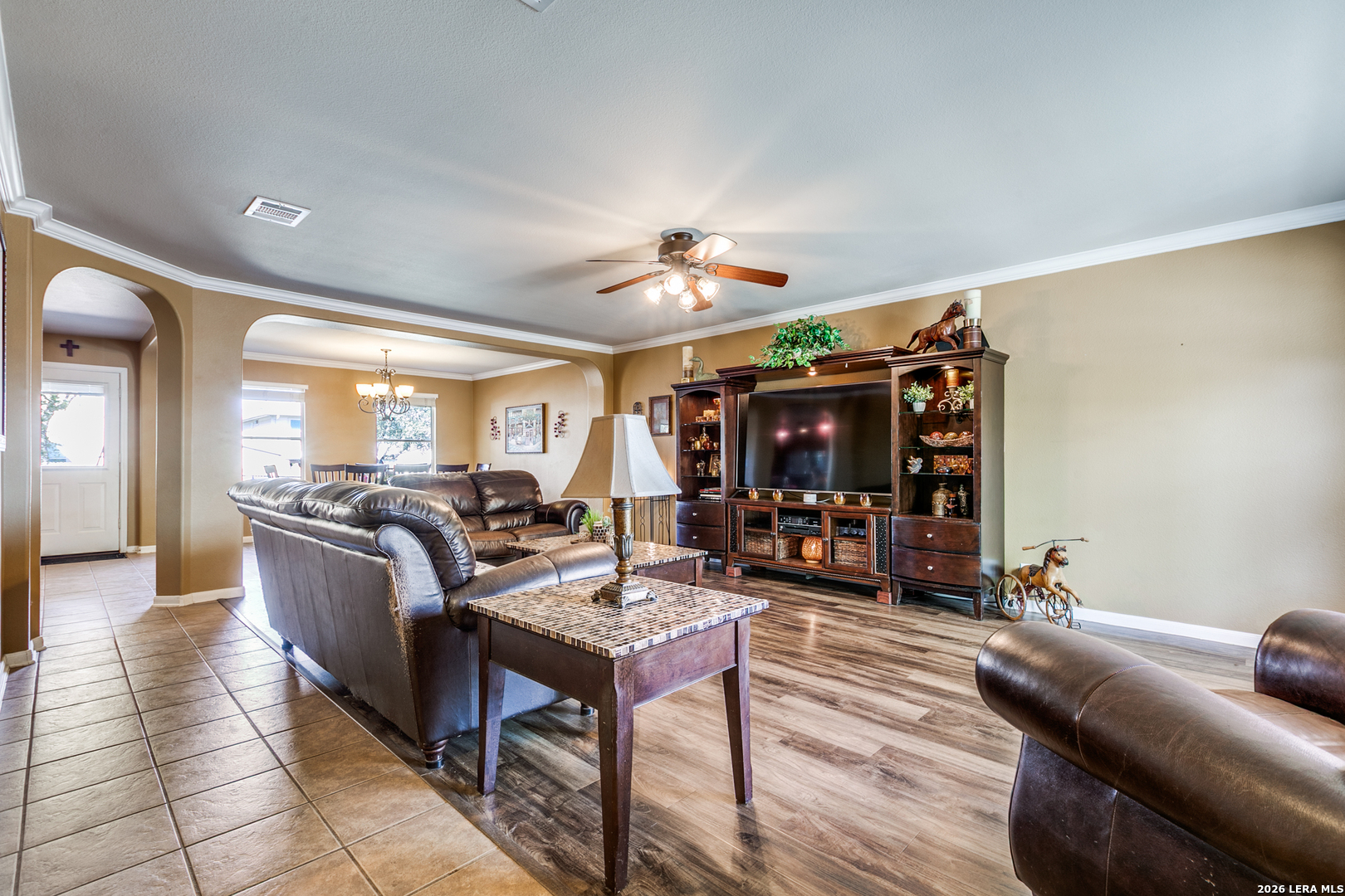 1015 Magnolia Bend San Antonio TX 78251