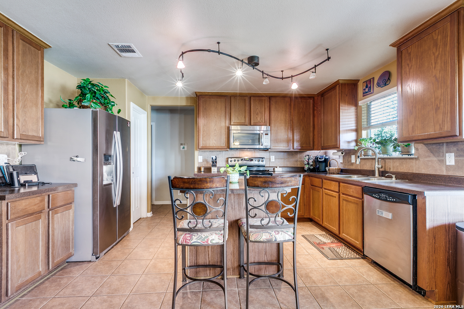 1015 Magnolia Bend San Antonio TX 78251