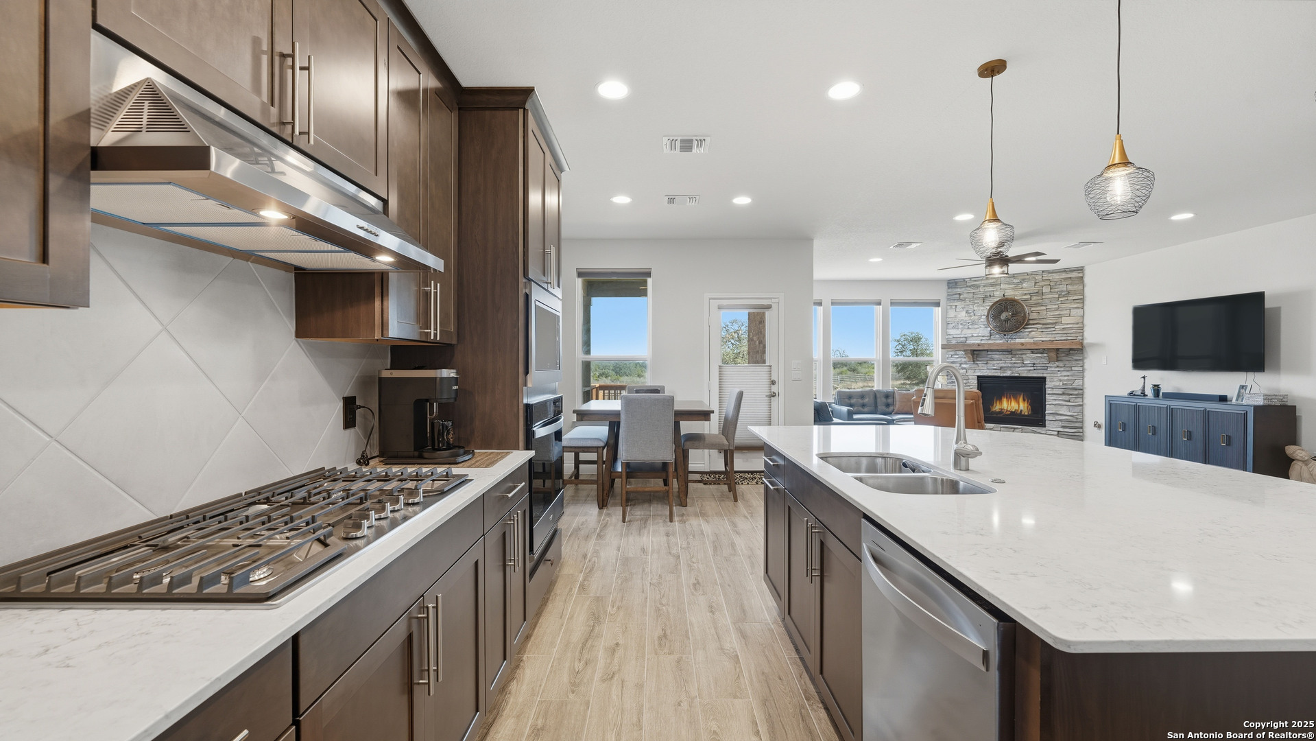 820 Silverberry New Braunfels TX 78132