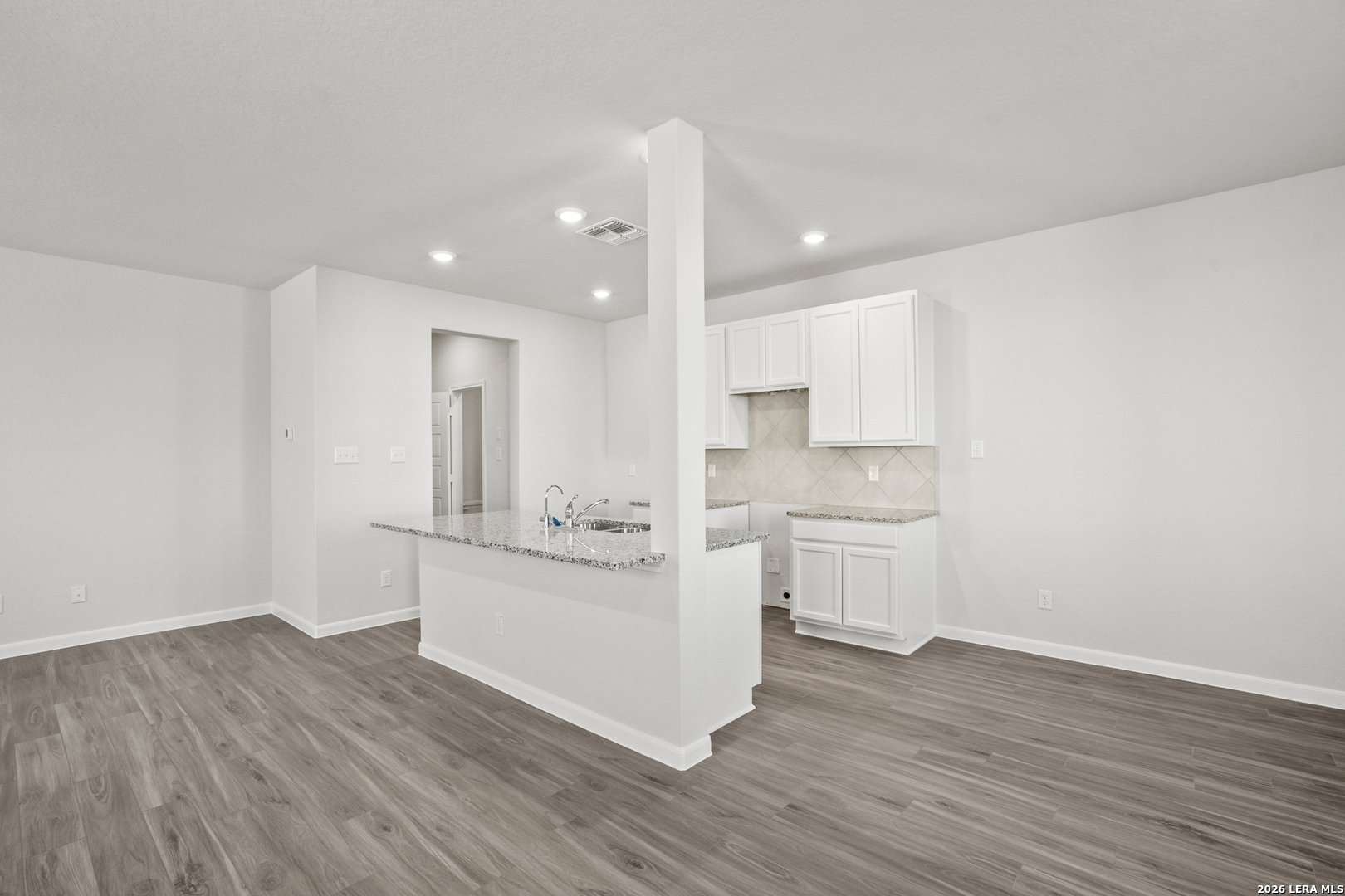 11111 Luckenbach Loop Converse TX 78109