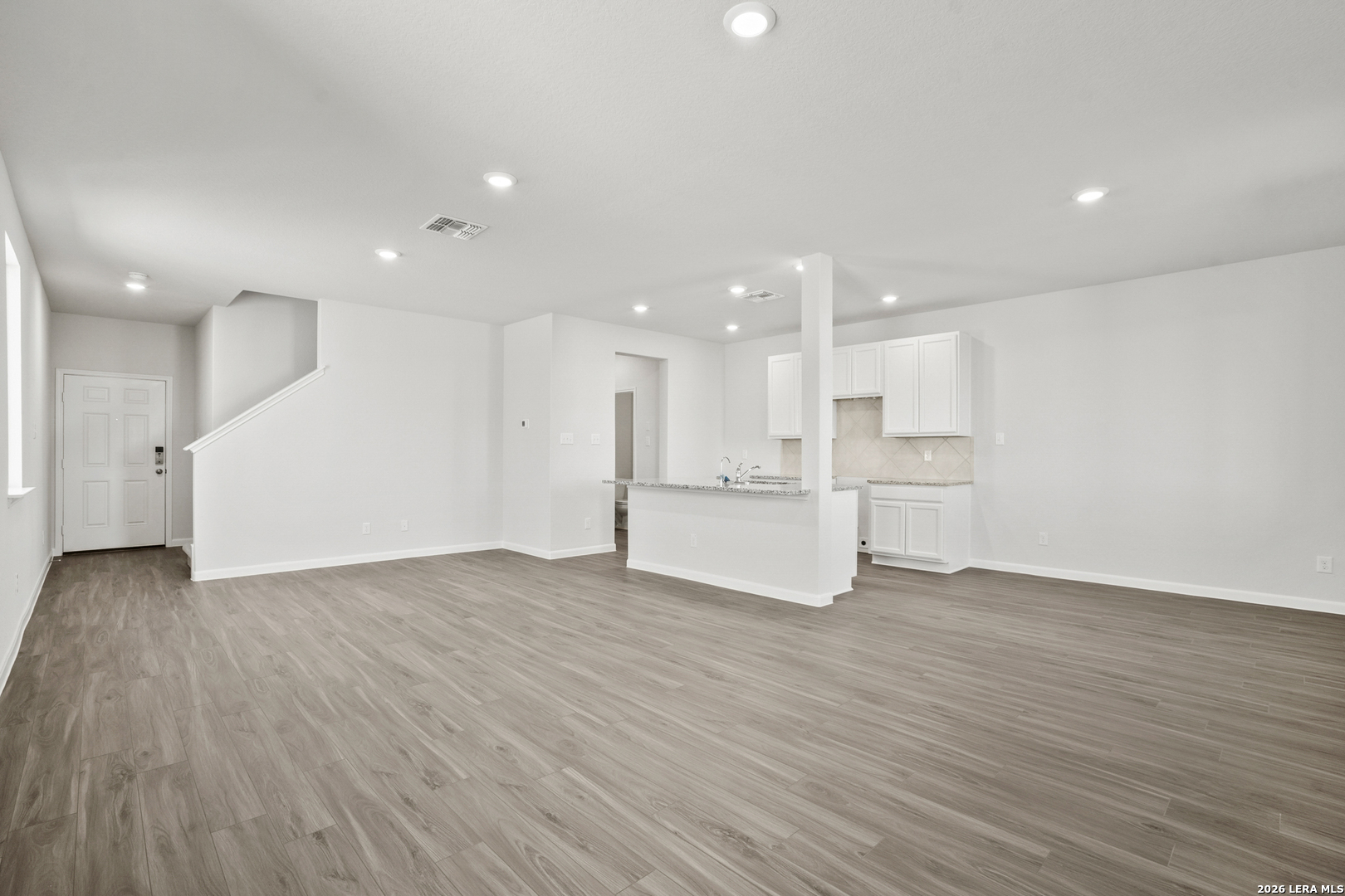 11111 Luckenbach Loop Converse TX 78109