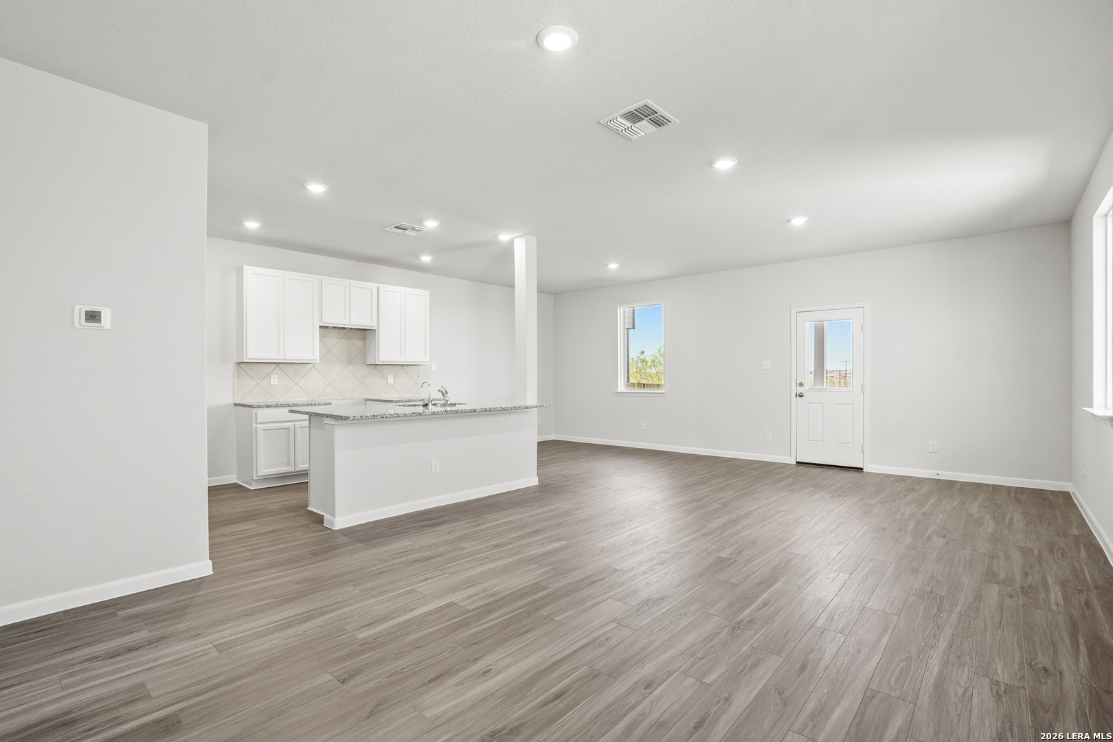 11111 Luckenbach Loop Converse TX 78109